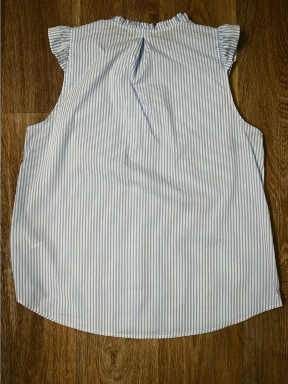 H&M Sleeveless Blouse Women’s Blue and White Striped Size 12 - Picture 8 of 15